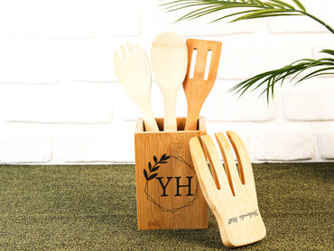 UTENSILS HOLDER