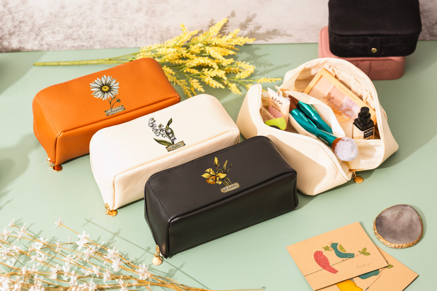 MAKEUP BAG