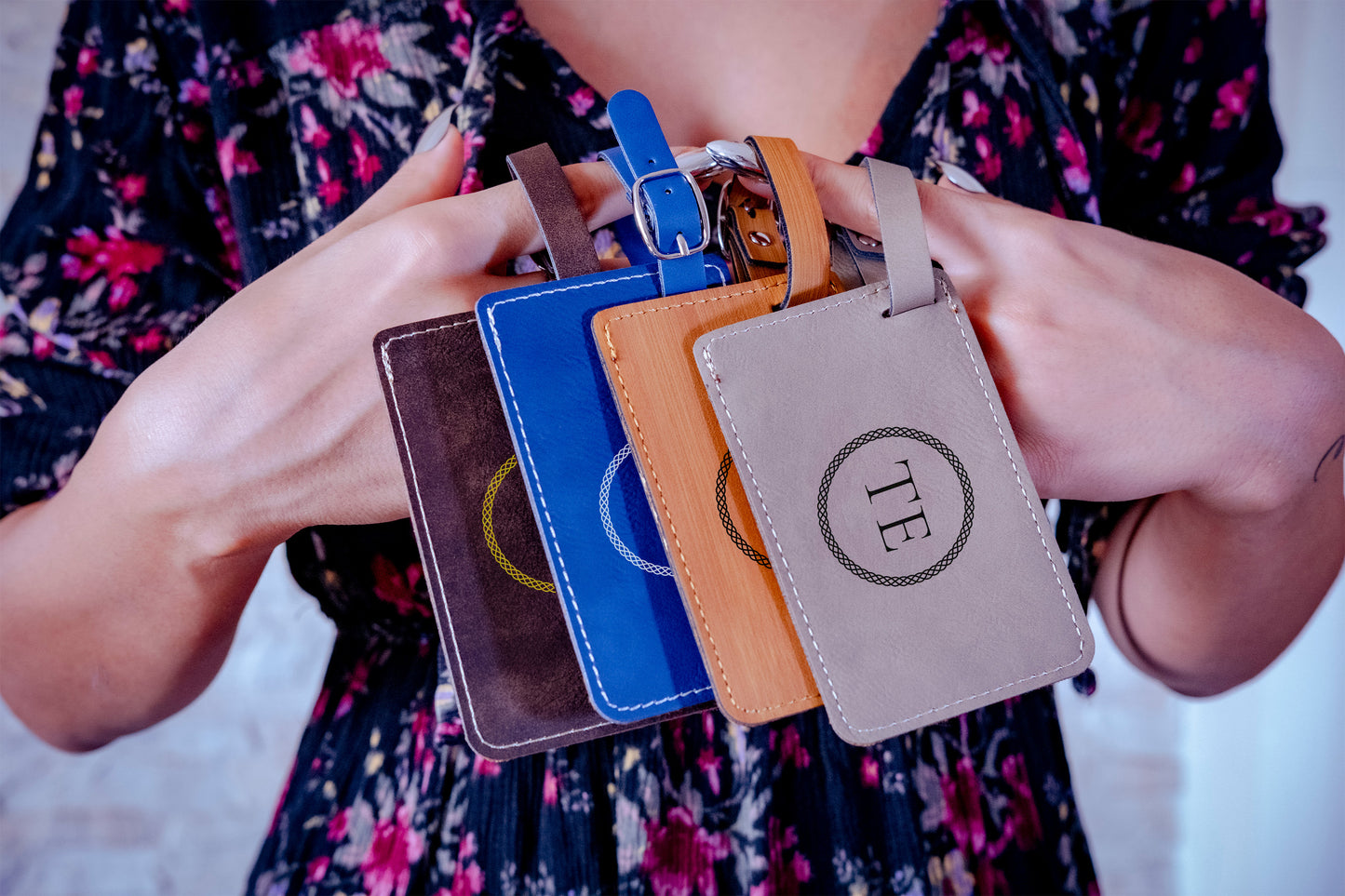 LUGGAGE TAG