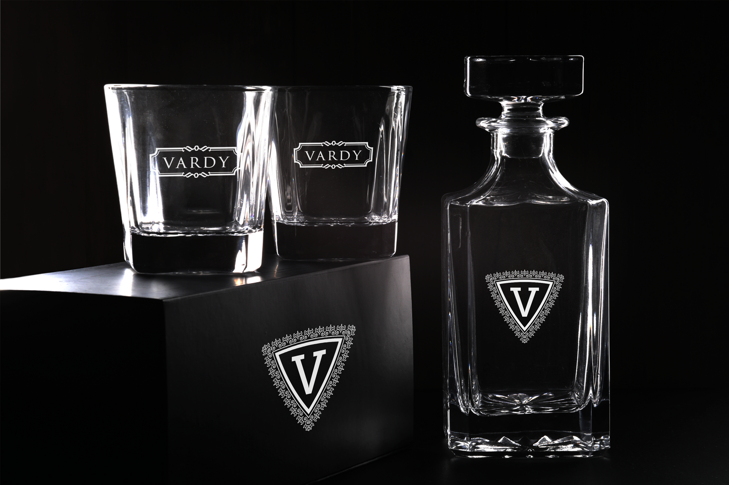 WHISKEY DECANTER SET